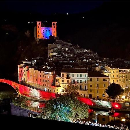 Giorgio'S Inn Dolceacqua Buitenkant foto