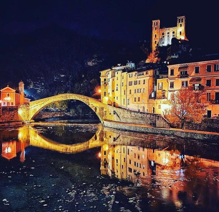 Giorgio'S Inn Dolceacqua Buitenkant foto